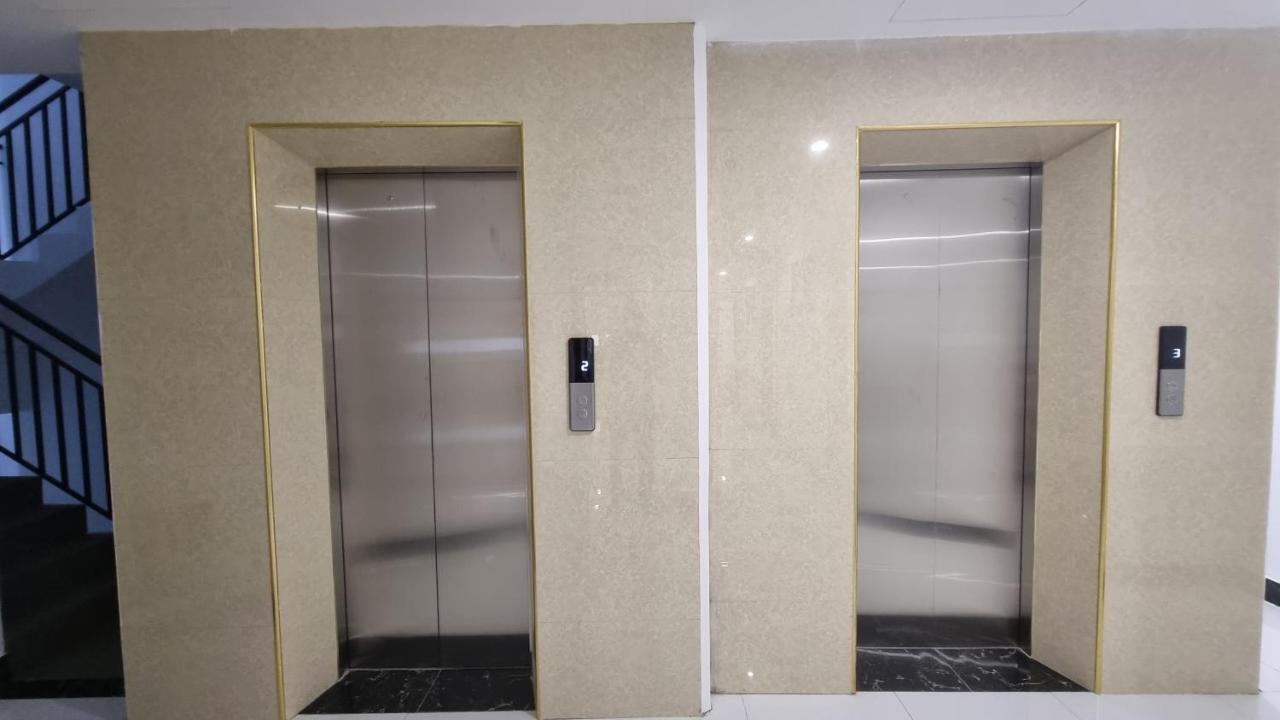 Era Apartment Khuc Thua Du Ханой Экстерьер фото
